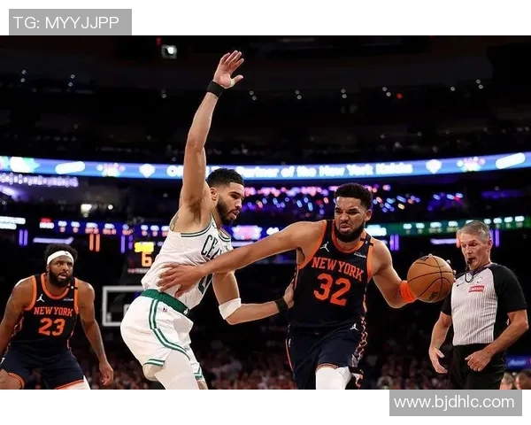 2011年NBA季后赛尼克斯与热火的激烈对决回顾与分析