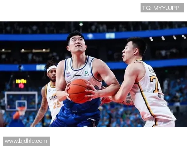 吴冠希在篮球赛场上的崛起与挑战解析，展现新时代运动员的拼搏精神与团队价值