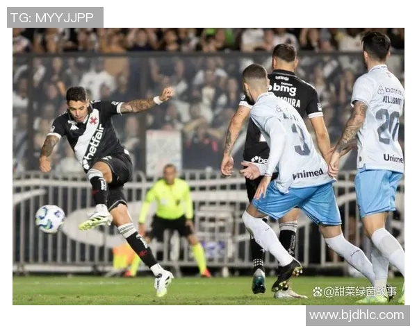 巴西足球甲级联赛与俄罗斯超级联赛的精彩对决分析与比较